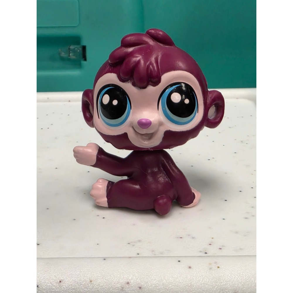 Littlest Pet Shop Monkey 91 Purple Babaco Monkey Blue Eyes G7 Figure Hasbro